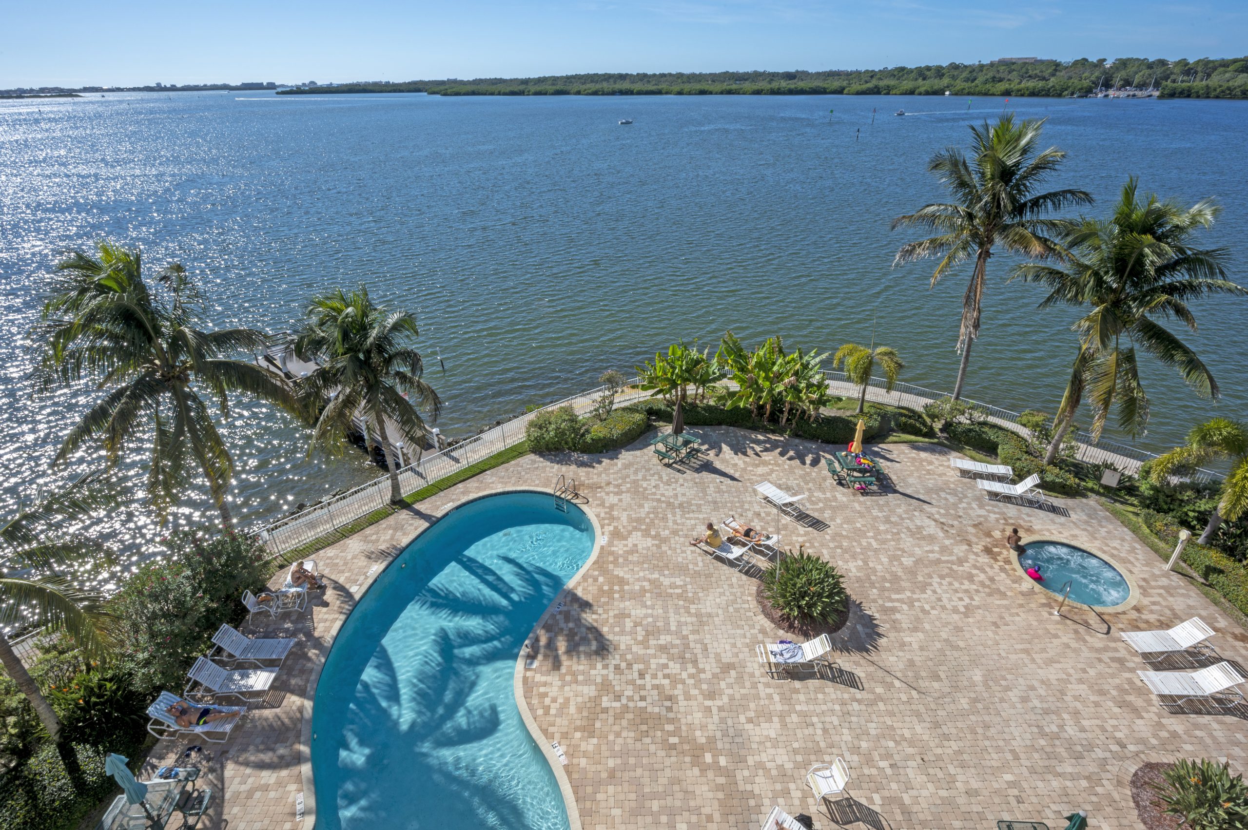Waterfront vacation rentals, Boca Ciega Resort pool area